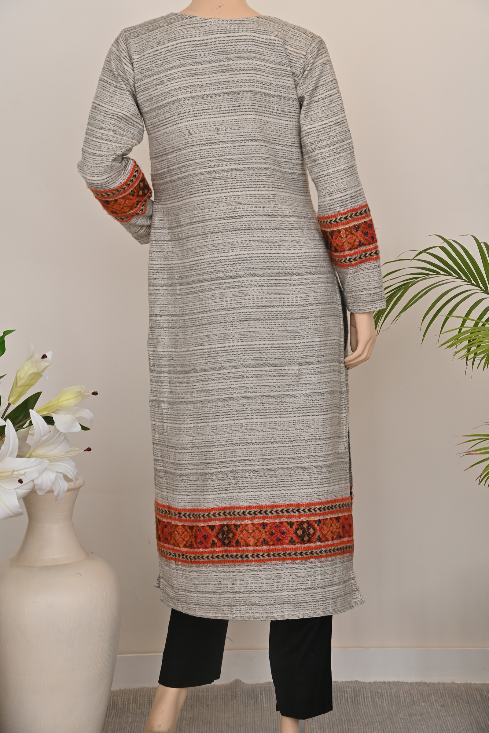 Details 176+ woolen kurti design for stitching super hot