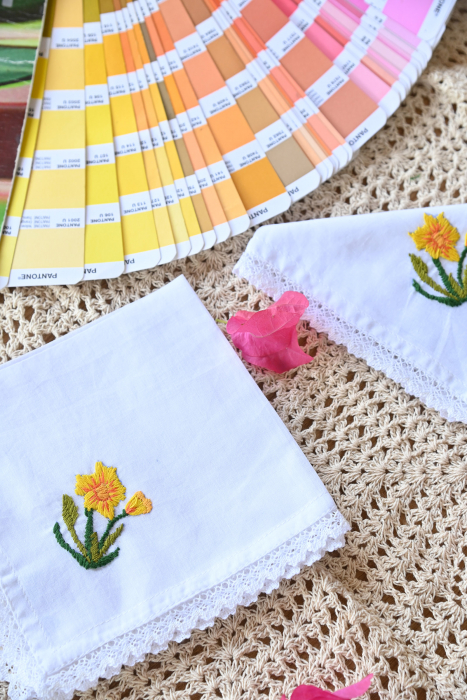 Daffodil Handkerchief