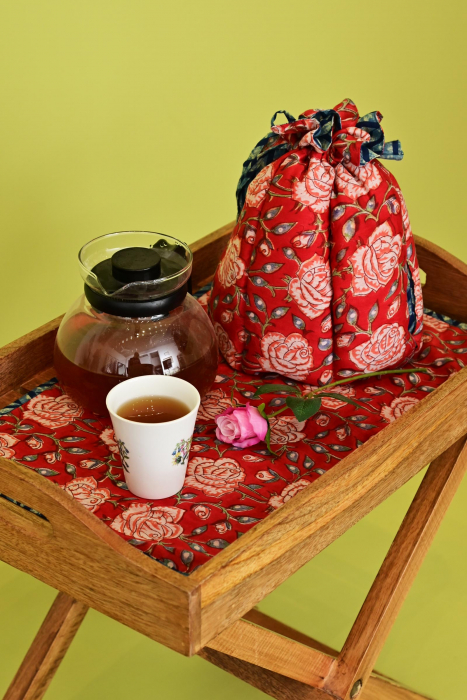 Scarlet Dream Tea Cosy Set