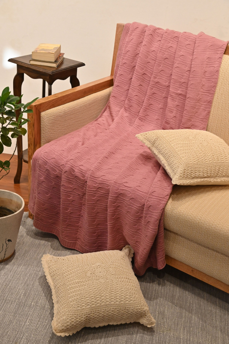 Dusty Pink knitted Woolen Throws