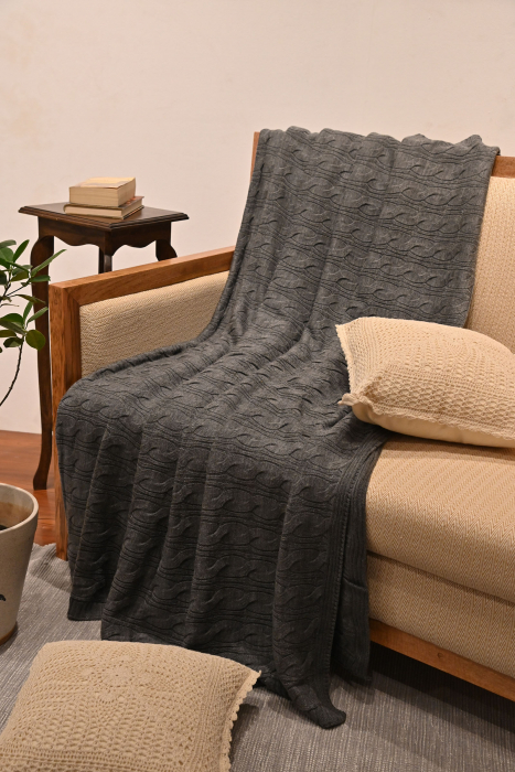 Charcoal Grey knitted Woolen Throws
