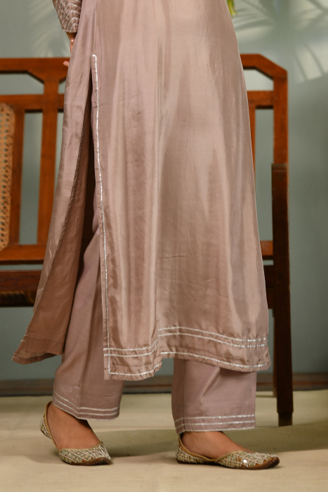 Silk Series-Smoky Taupe Assam Silk Straight Pant