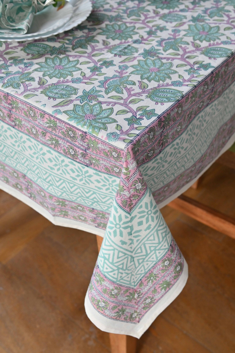 Lavender Dust Table Cover