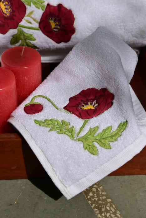 Red Poppies Face Towel (set of 2)