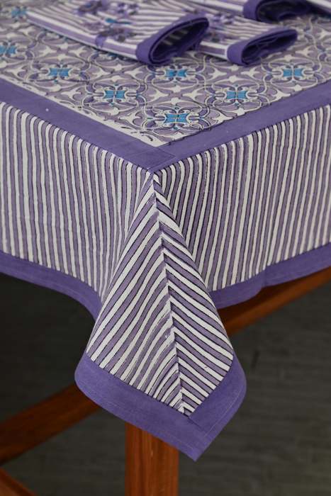 Artistic Lavender Table Cover