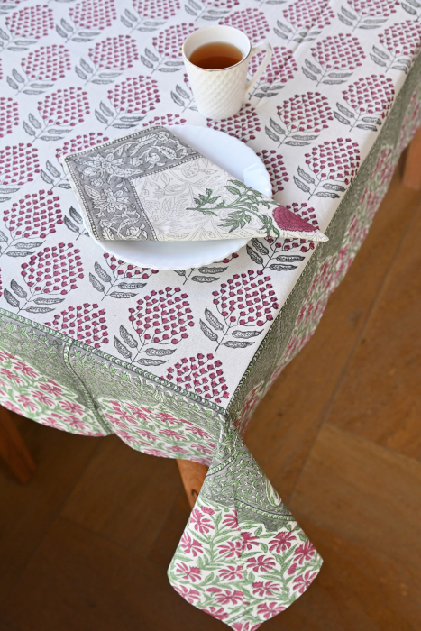 Tea Gardens Table Cover
